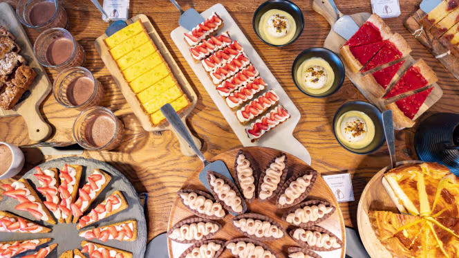 Le Base Camp by Pashmina - 5