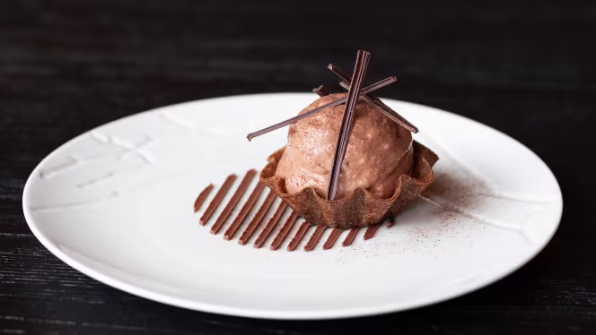 Le Base Camp by Pashmina - 1