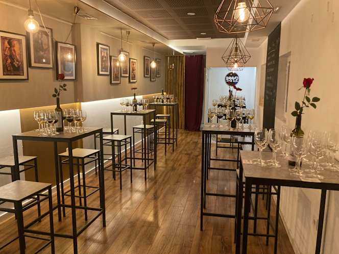 Bravo Wine Bar - 9