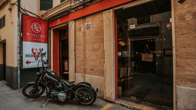 Wineing - Palma de Mallorca - 0