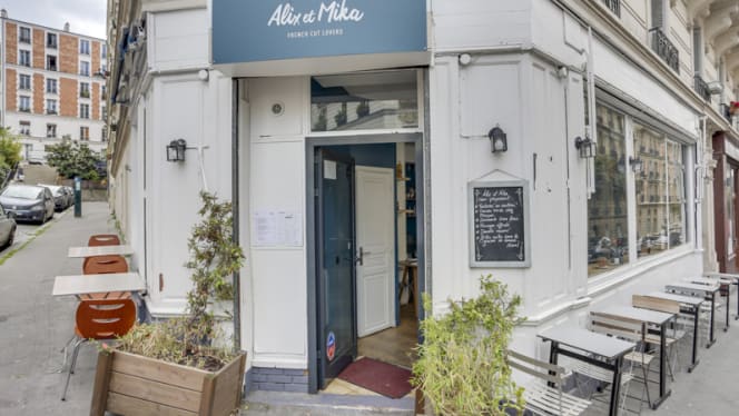 Alix et Mika : Tartares sur mesure - 1