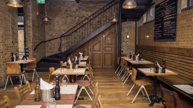 Franco Manca London Bridge - 5