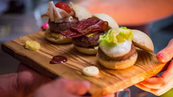 INVERSE Lisboa by CR7 - 4