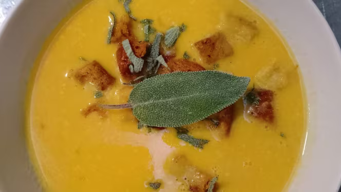 Basilico Trattoria Italiana - 2