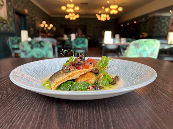 The Queens Hotel & Spa - 4