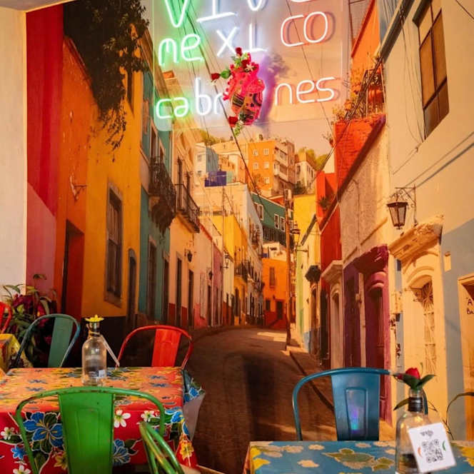 TaKool Centro-Restaurante Mexicano Sevilla - 5