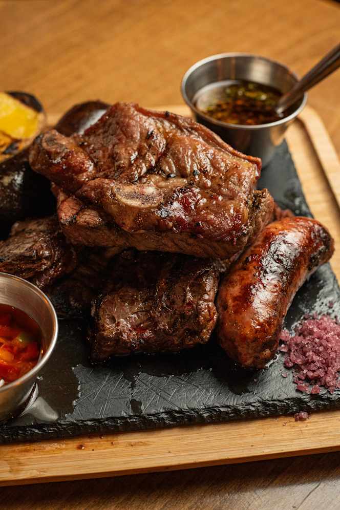 Emuná Asador Argentino - 6