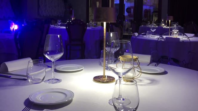 Reale Bistrot inside Ali Hotels - 3