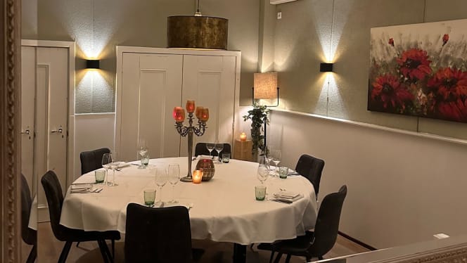 Bistro La Cloche - 1