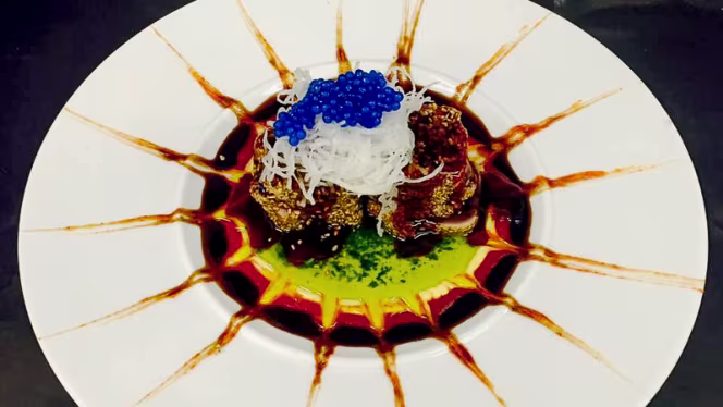 Via Vai Sushi Fusion - 4