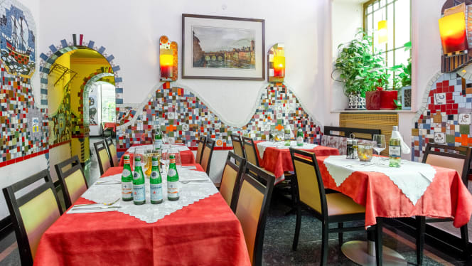 Pizzeria La Gondola - 8