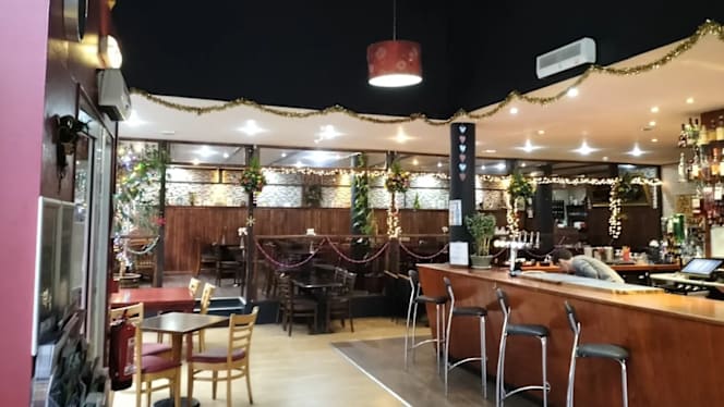 Avant Garde Live Music Bar - 3