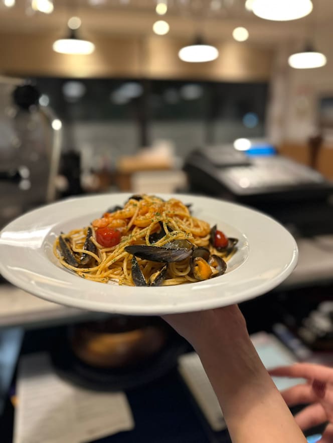 Le Sorelle Restaurant - 1