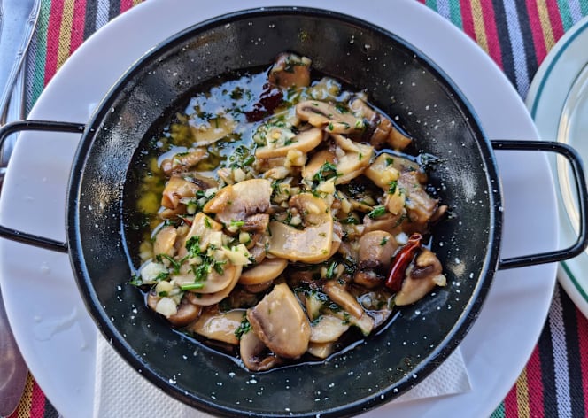 Restaurante Petit Los Angeles - 9