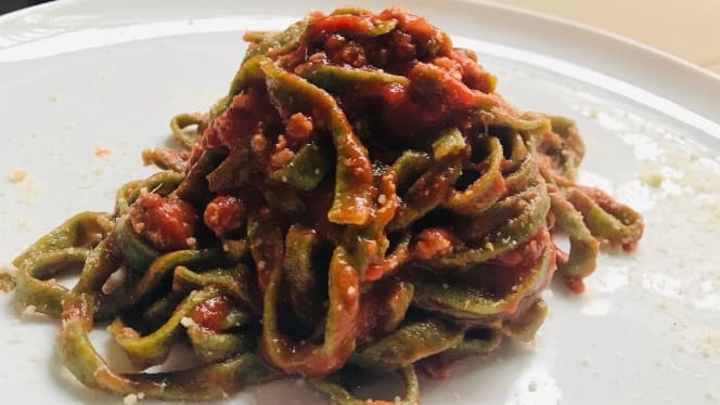 Lost Pub & Restaurant - 1