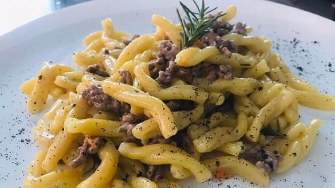 Lost Pub & Restaurant - 6