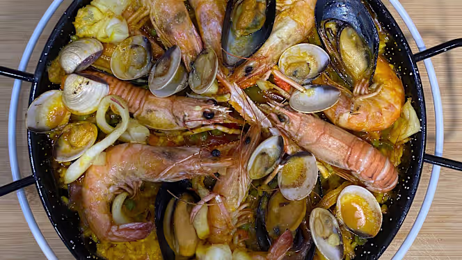 Bistró Mar & Montaña - 1