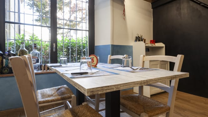 L'angolo Di Napoli - 2