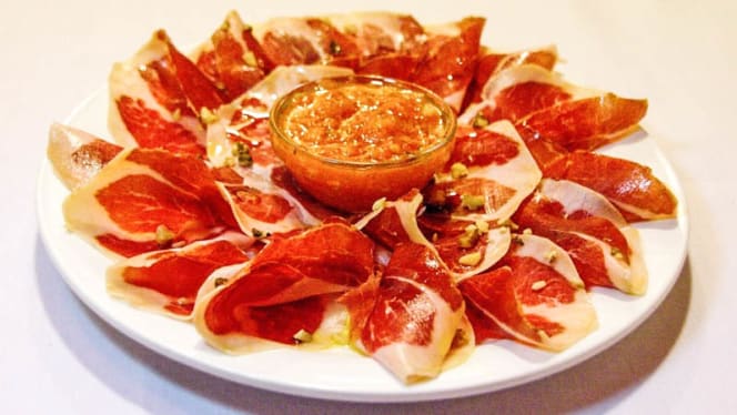 María Mandiles (Pza. del Carmen) - Valencia - 1