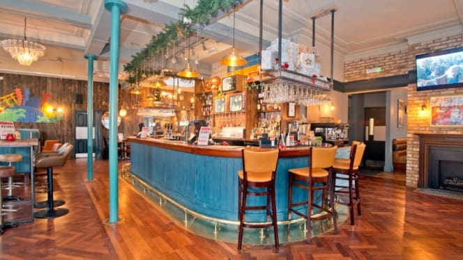 The Whitecross Tap - 4