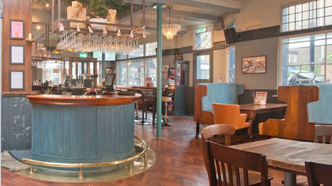 The Whitecross Tap - 1