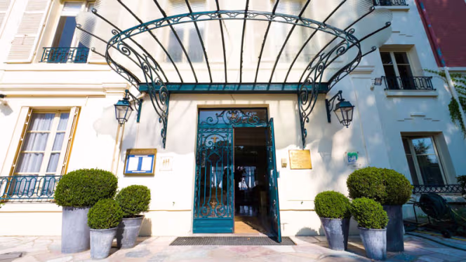 Hôtel Restaurant Pavillon Henri IV - Saint-Germain-en-Laye - 8