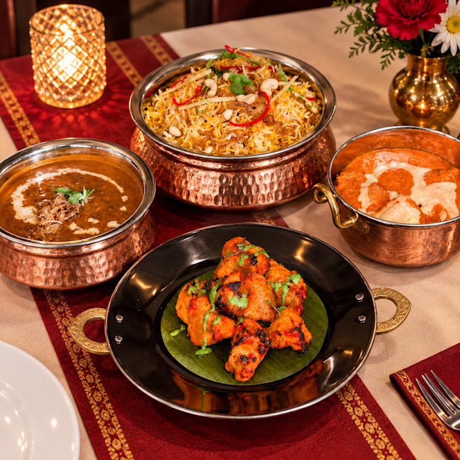 Akbar Indiaas Restaurant - 1