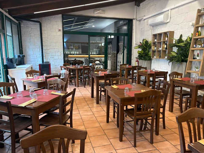 Osteria Pizzeria Cadevilla - 5