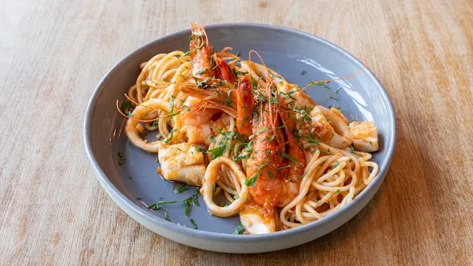 Avli Of Battersea - London - 0