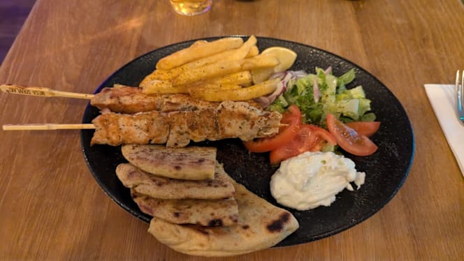 Avli Of Battersea - London - 1