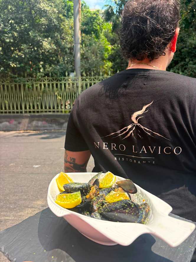 Nero Lavico - 2