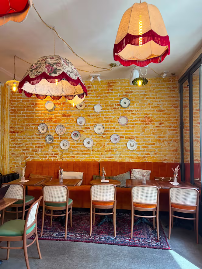 Mimi's Brasserie - 2