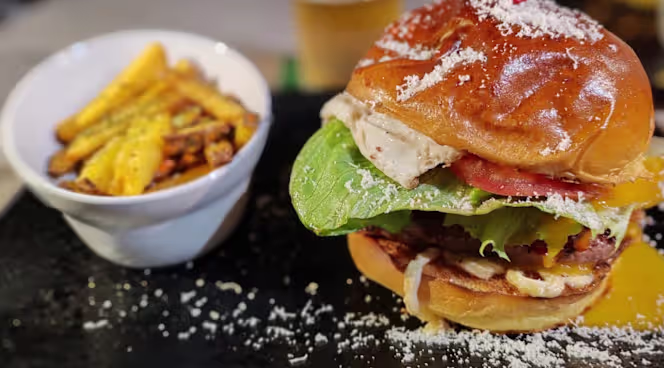 Yukana Burger - 1