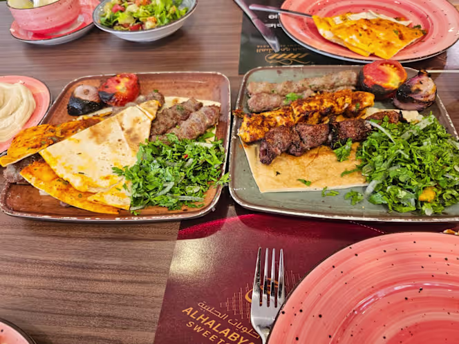 Mazza Restaurant Kingsbury - 4