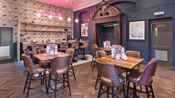 Slug and Lettuce Nottingham, Market Square - 3