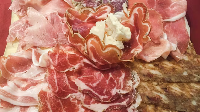 Hosteria Numero 1000 - 0