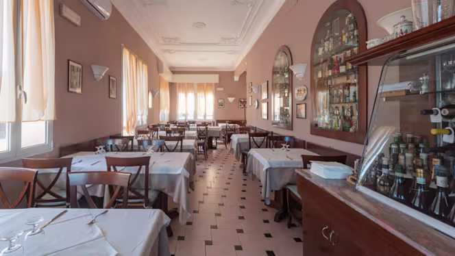 Trianon - 3