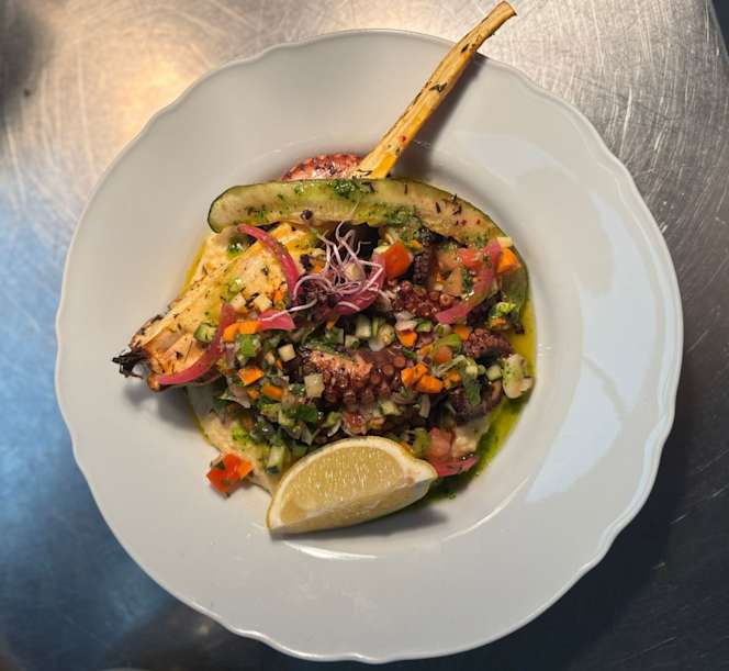 Le Jimmy's Brasserie Pub - 2