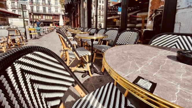 Dandy bar&kitchen - 8