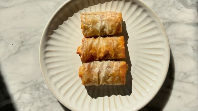 Mesa By The Bey Cook - 2