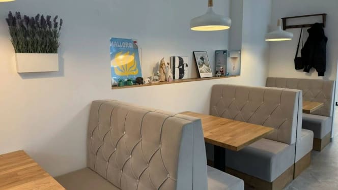 Youmi Shop & Eat - 6