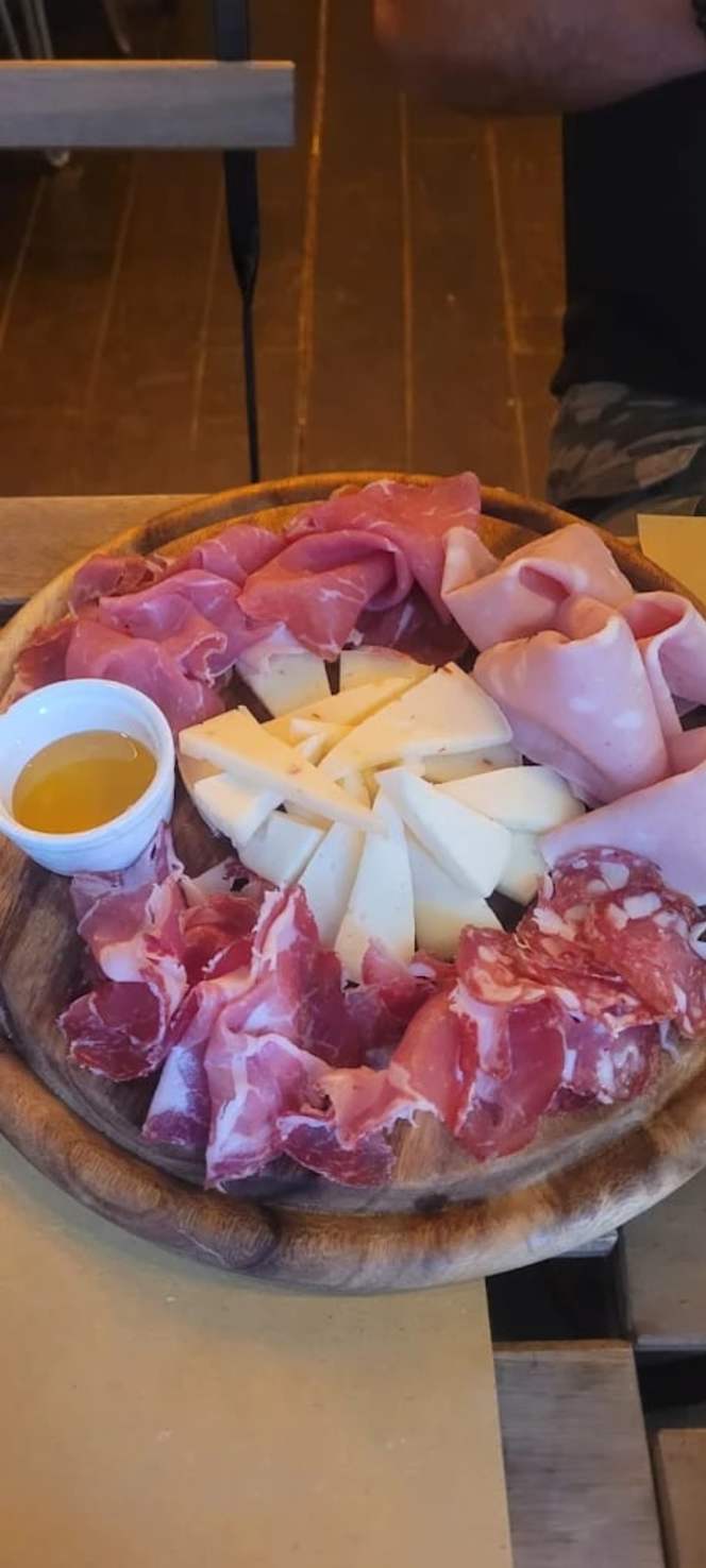 La Bodega - 6