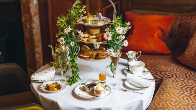 The Drawing Room at Brown's Hotel - 4