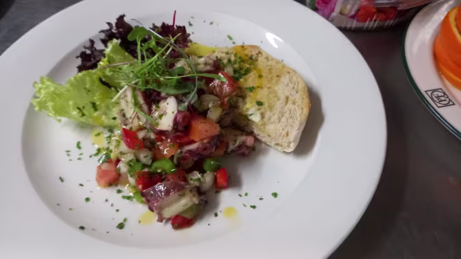 Brothers Restaurant - 3