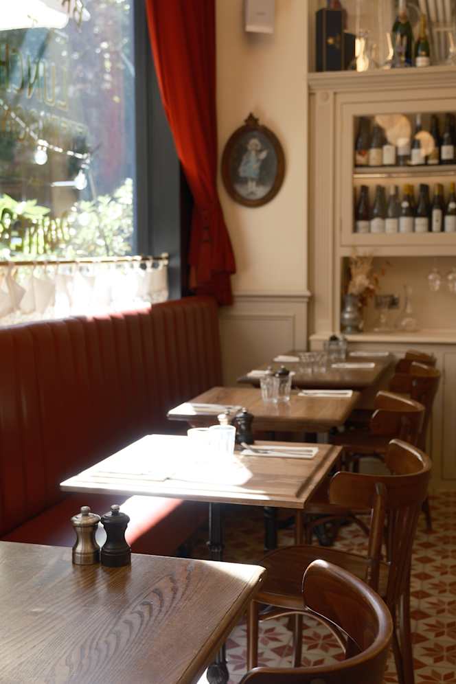 Chez Antoinette Victoria - 3