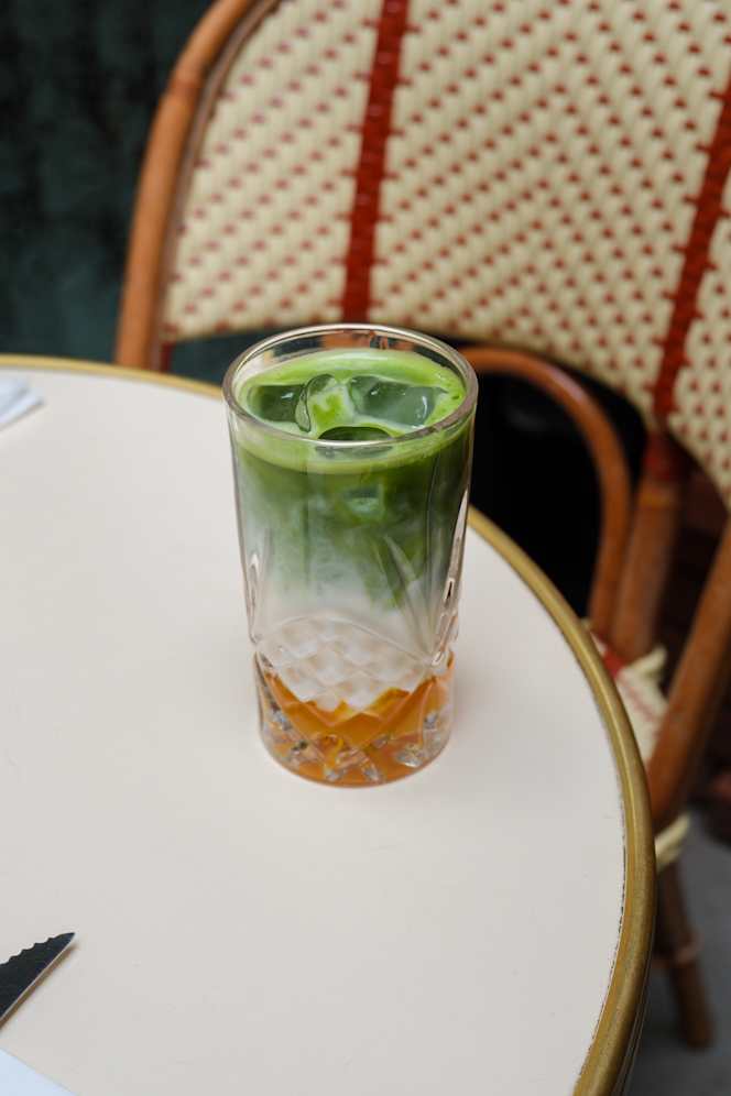 Chez Antoinette Victoria - 1