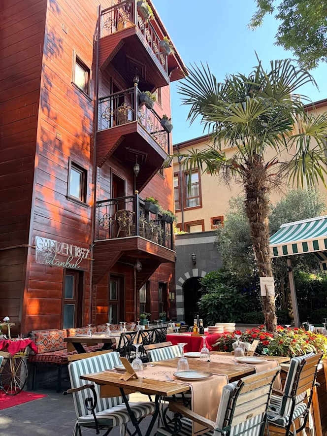 Garden 1897 Restaurant - 3