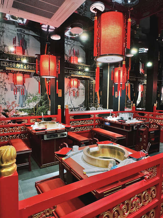 ShuDaxia HotPot 巴黎蜀大侠火锅 - 6