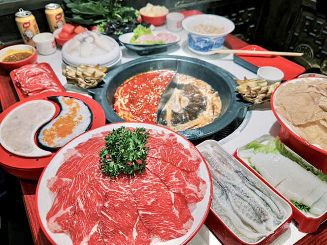 ShuDaxia HotPot 巴黎蜀大侠火锅 - 4