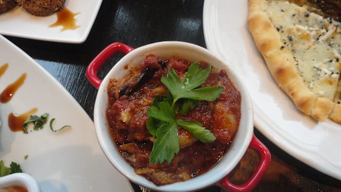 Hummustown Restaurant - 6